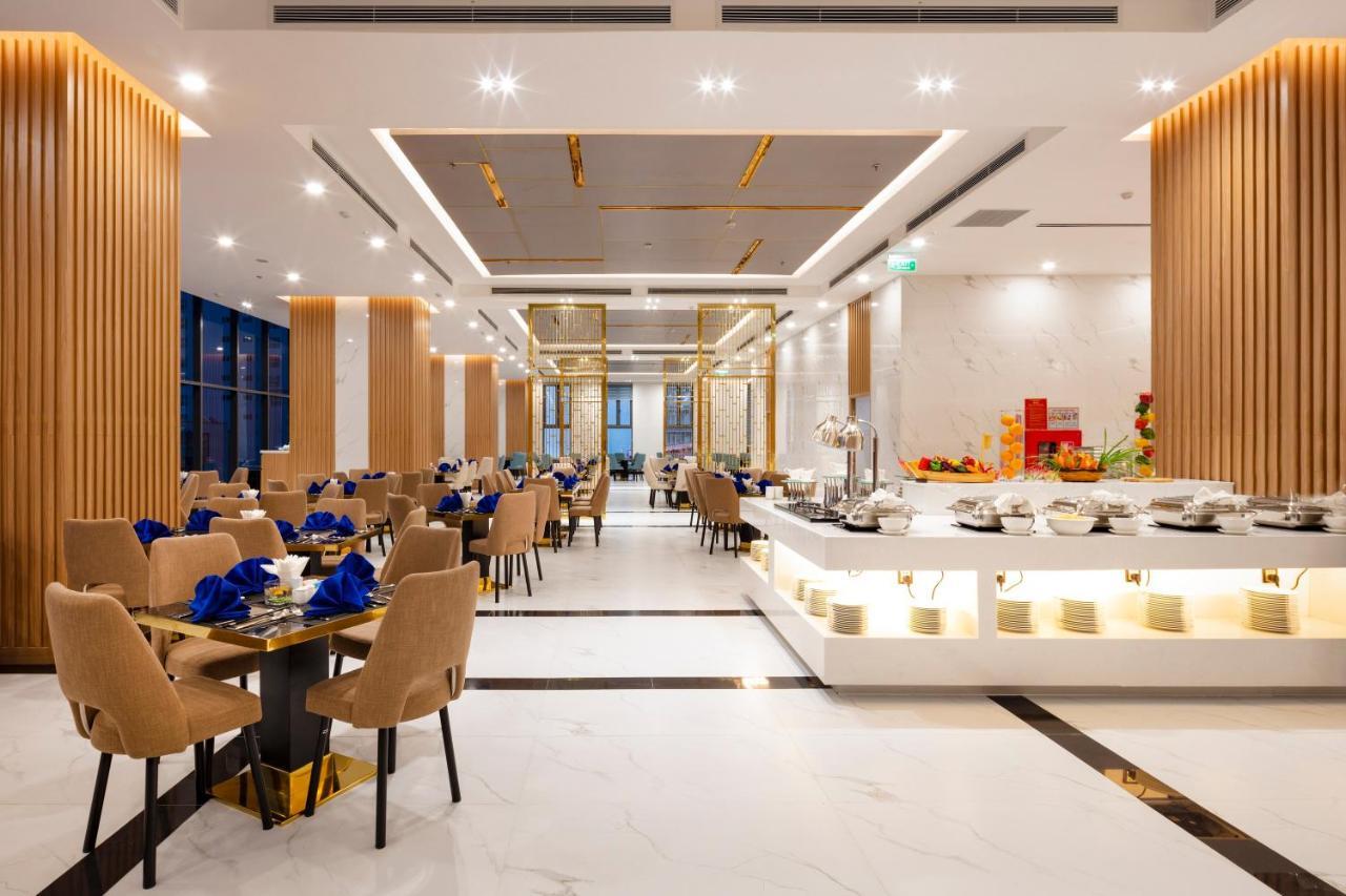 Virgo Hotel Να Τρανγκ Εξωτερικό φωτογραφία The restaurant