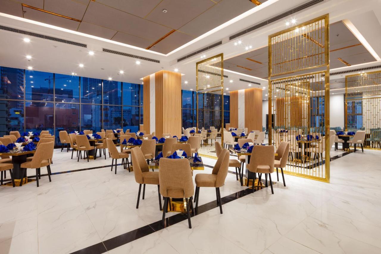 Virgo Hotel Να Τρανγκ Εξωτερικό φωτογραφία The restaurant